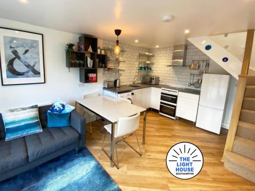 Welcome to The Light House a tranquil city retreat. — 4-Star Luxury Hotel in Southampton, United Kingdom