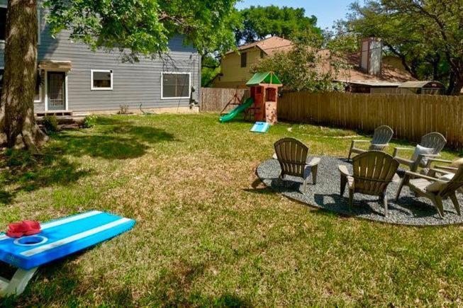 Boni and Blithe in Austin, United States