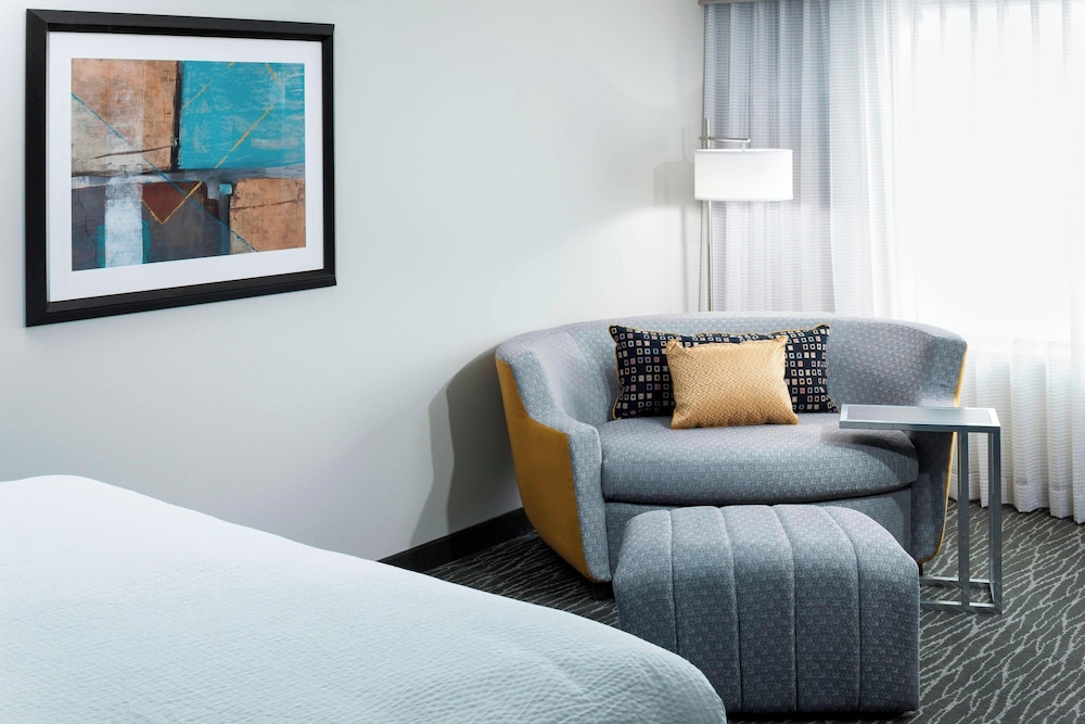 Courtyard by Marriott Dallas Plano Richardson - photo 3