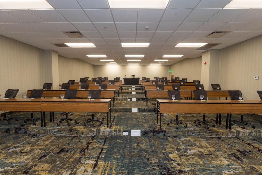 Holiday Inn Cleveland S Independence by IHG - photo 31