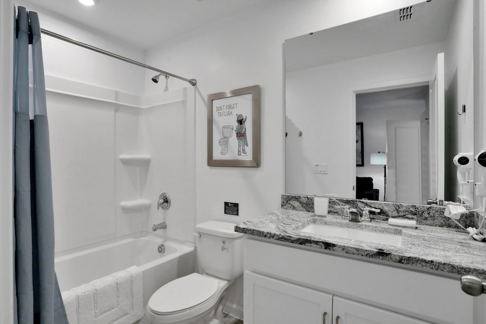 2382zbp Solara Resort 5 Bedroom Townhouse by RedAwning - photo 38