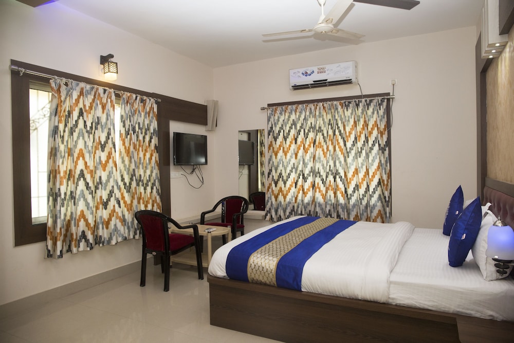 OYO 3904 Home Stay Tara Palace