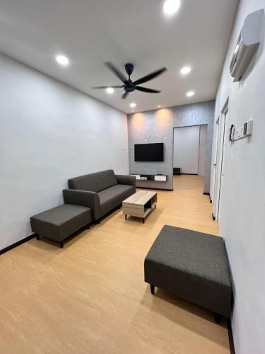 9 To 11 Pax Muar Jeram Bright Inn Homestay — 4-Star Luxury Hotel in Muar, Malaysia