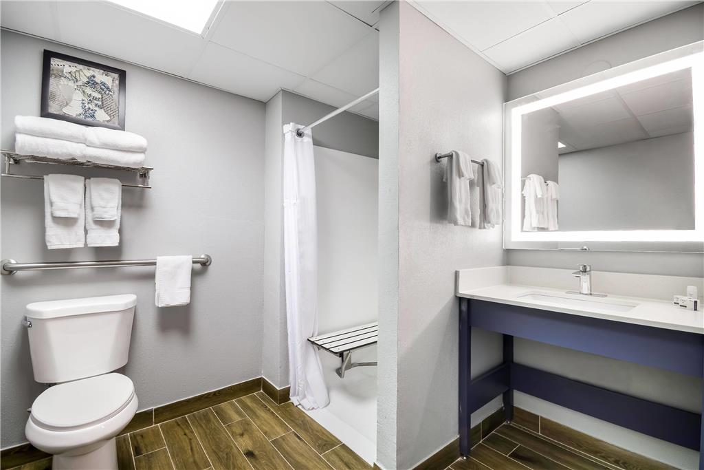 AmericInn by Wyndham Wausau - photo 36