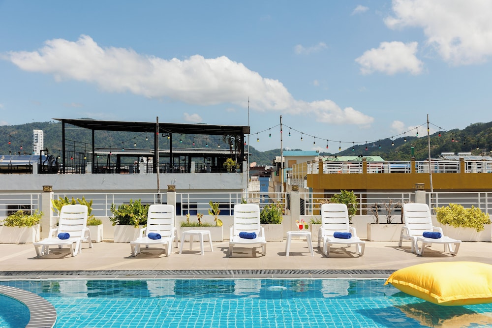 The Ashlee Plaza Patong Hotel & Spa — 4-Star Luxury Hotel in Phuket, Thailand