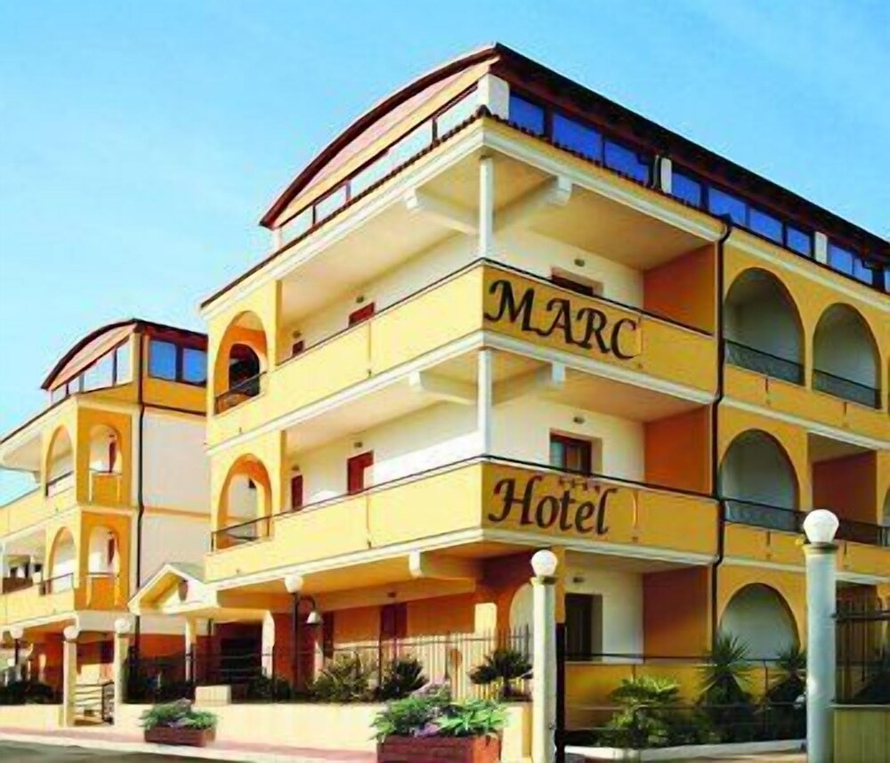 Marc Hotel — 4-Star Luxury Hotel in Vieste, Italy