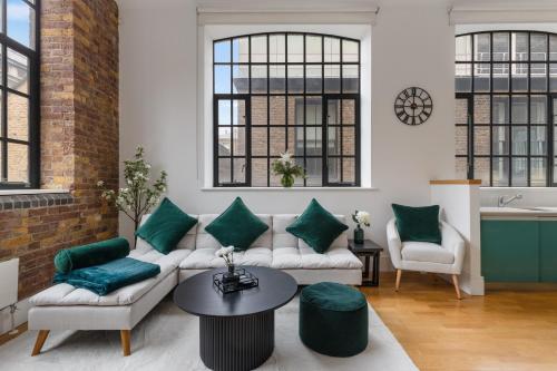 Central London Kings Cross Minutes From Station — 4-Star Luxury Hotel in London, United Kingdom