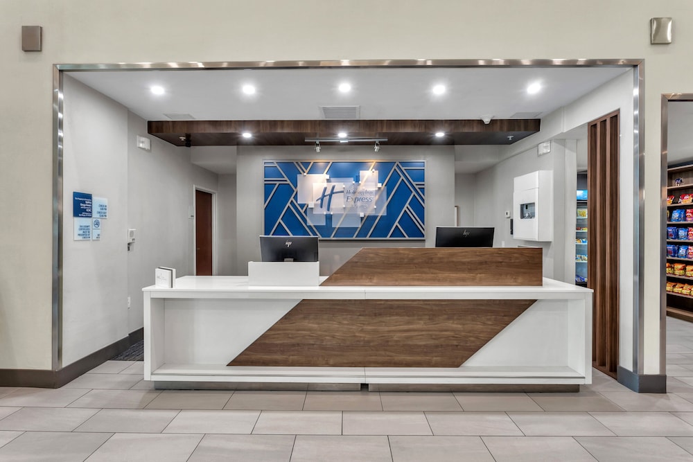 Holiday Inn Express Hotel & Suites El Centro by IHG - photo 68