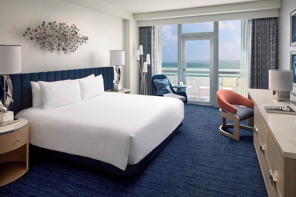 Fontainebleau Miami Beach - photo 14