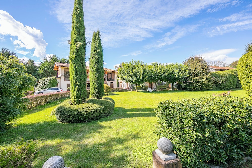 Timeless l' Antico Mulino Della Bozza — 4-Star Luxury Hotel in Brebbia, Italy