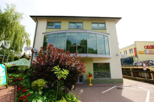 Hotel Finezja — hotel in Swidnik