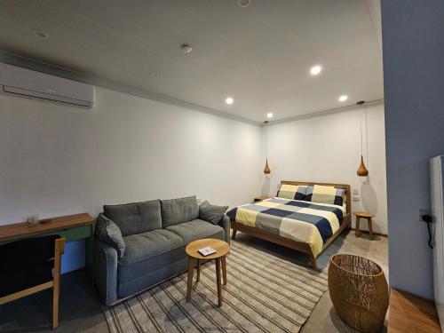 Tranquility - carbon neutral hotel in Sanctuary Point