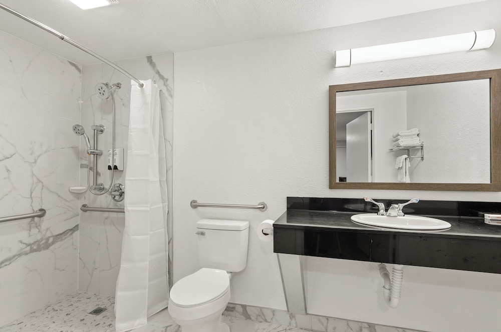 Red Roof Inn Wytheville - photo 29