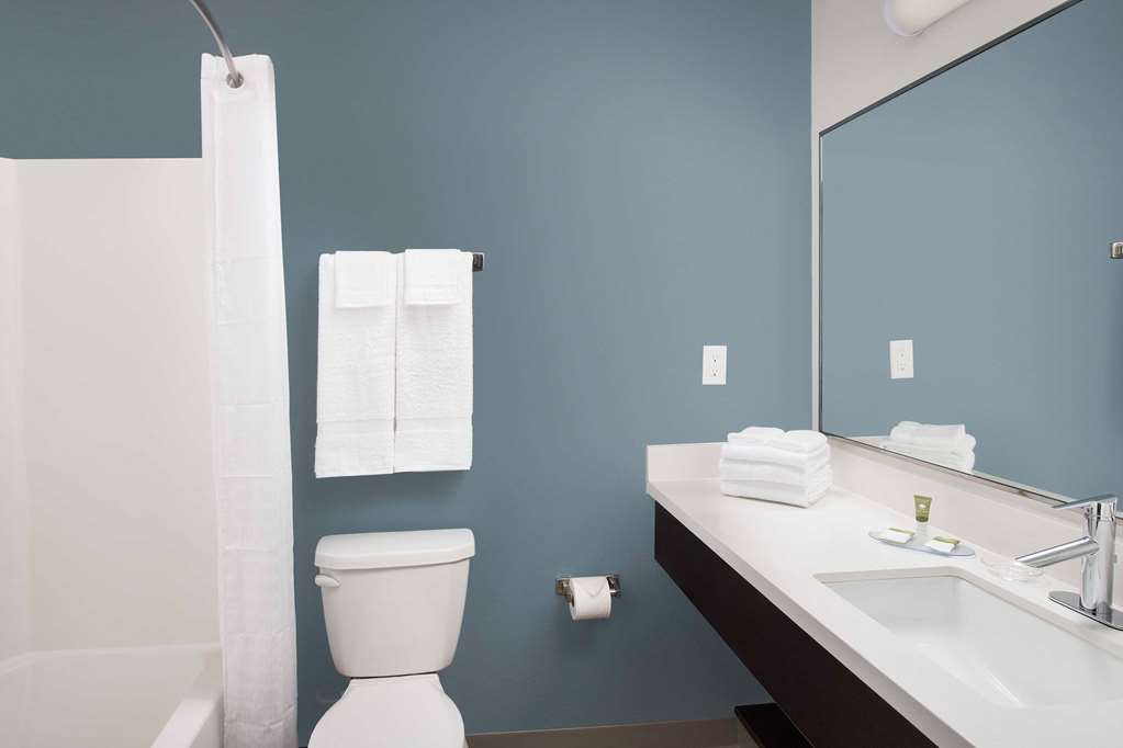 WoodSpring Suites Austin South Central I 35 - photo 14
