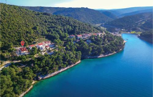 Lovely Home In Pucisca With Jacuzzi — 4-Star Luxury Hotel in Pucisca, Croatia