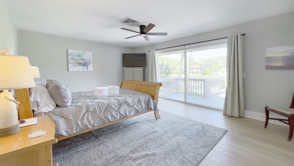 14 Beach Lagoon Road at The Sea Pines Resort - photo 7