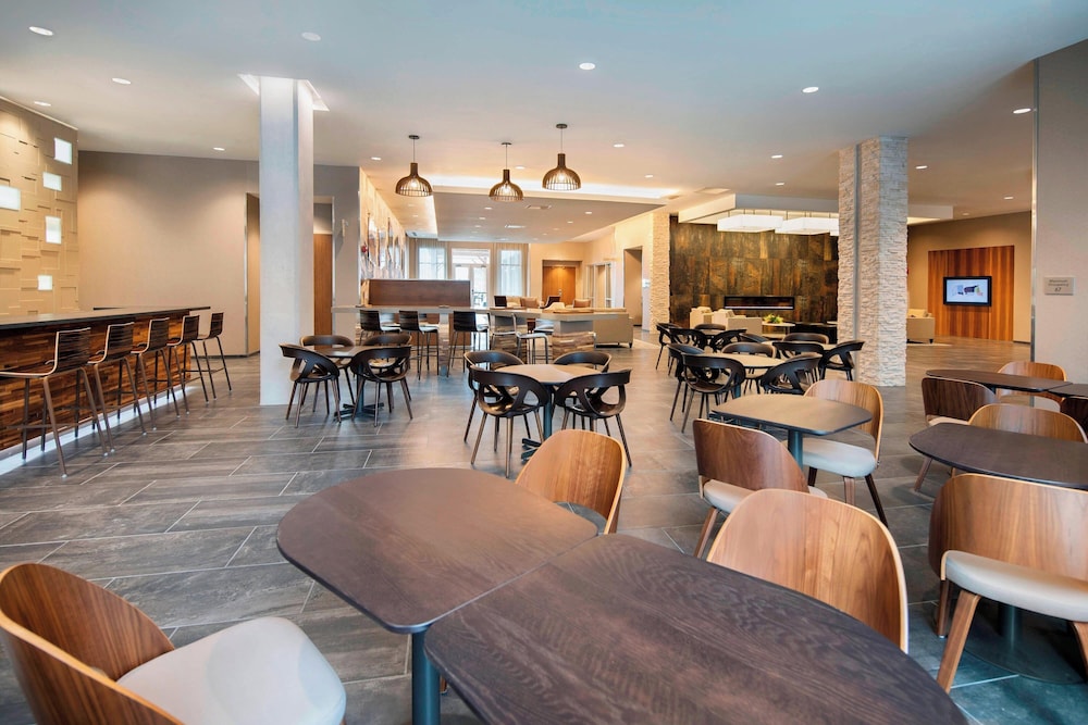 Courtyard by Marriott Atlanta Vinings Galleria - photo 45