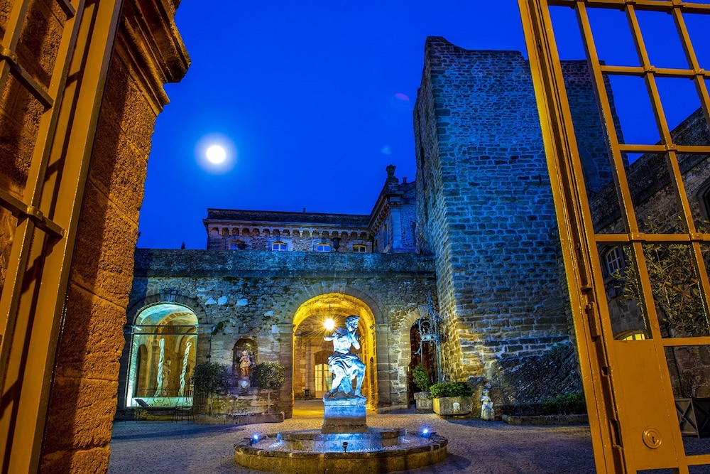 Chateau De Rochegude — 4-Star Luxury Hotel in Bollene, France
