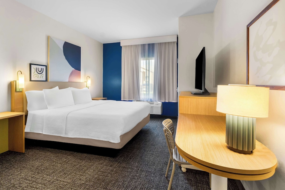 Spark by Hilton Pearland - photo 7