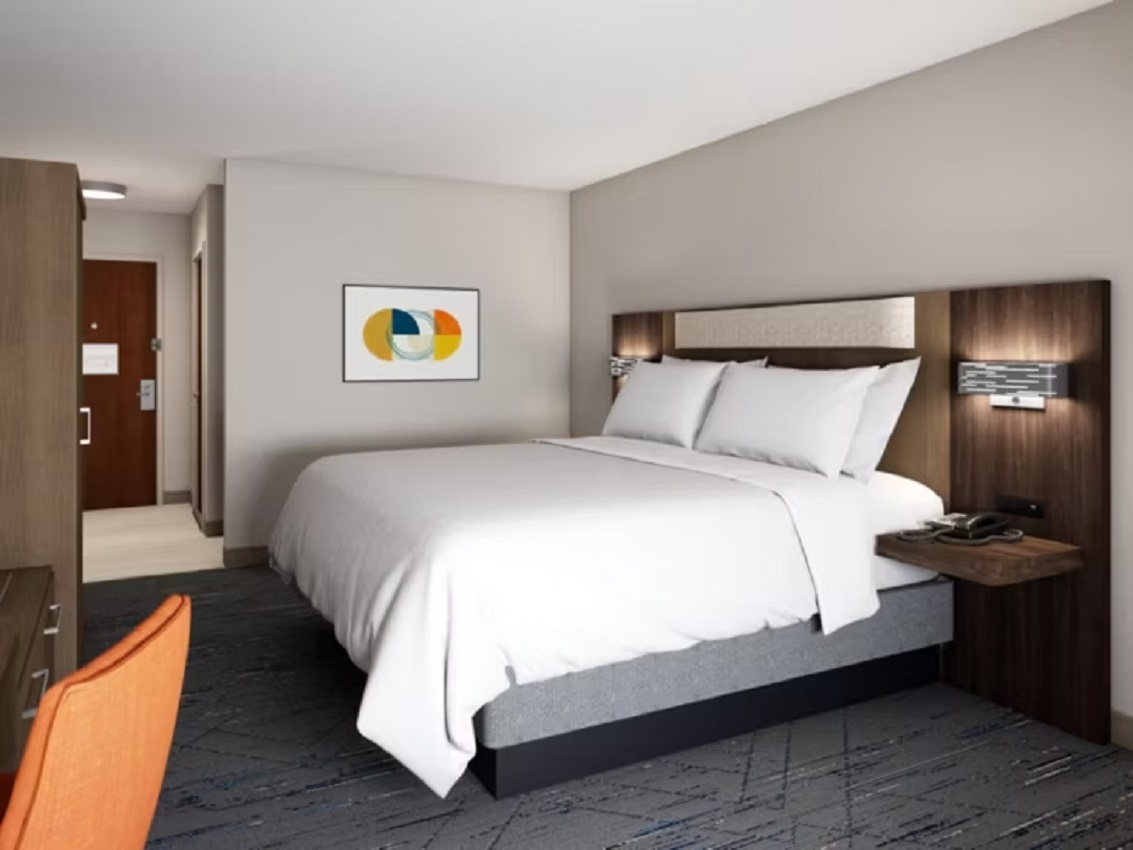 Holiday Inn Express & Suites Greensboro Lake Oconee - photo 6