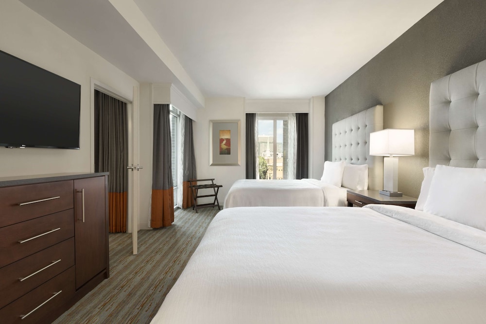 Embassy Suites by Hilton Greenville Downtown Riverplace - photo 10