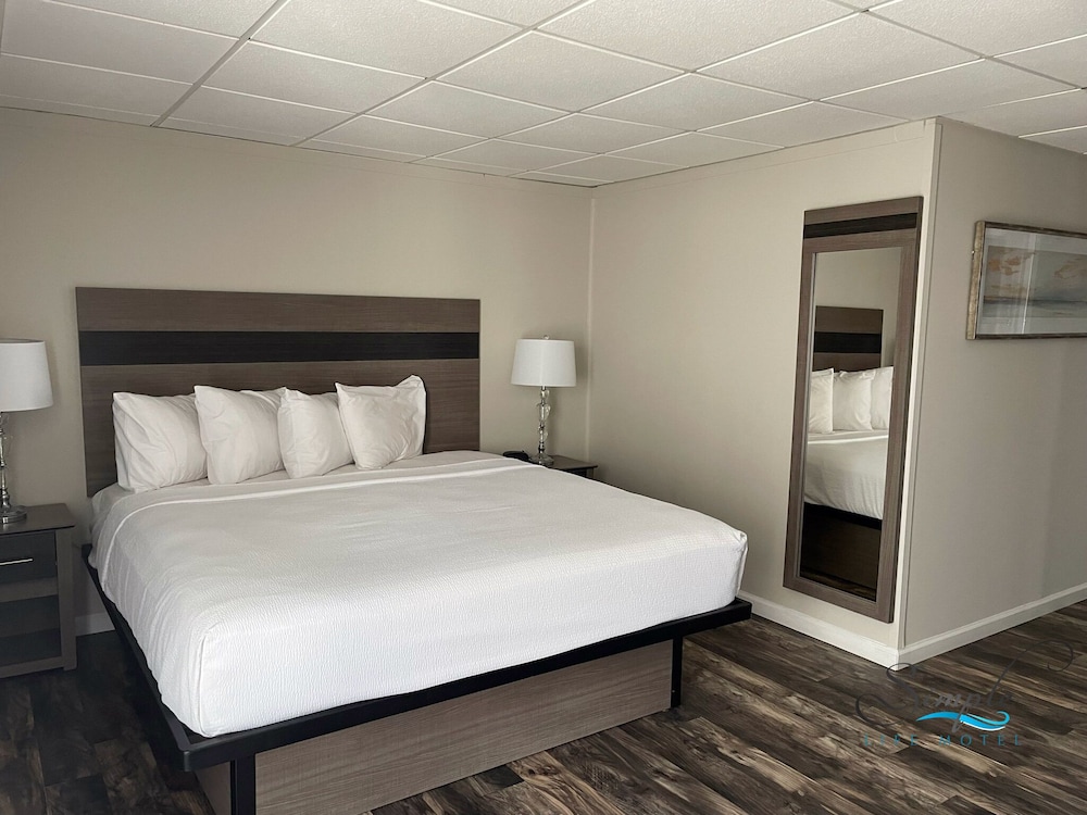 Simple Life Motel - photo 21