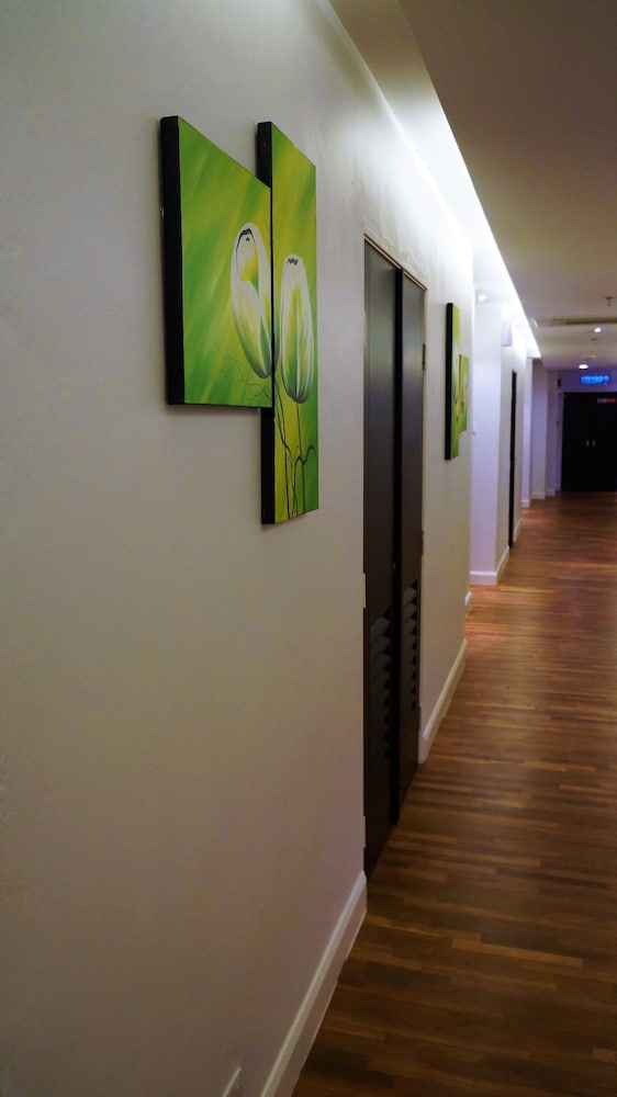 Pine Garden Hotel — Kuching — photo 3