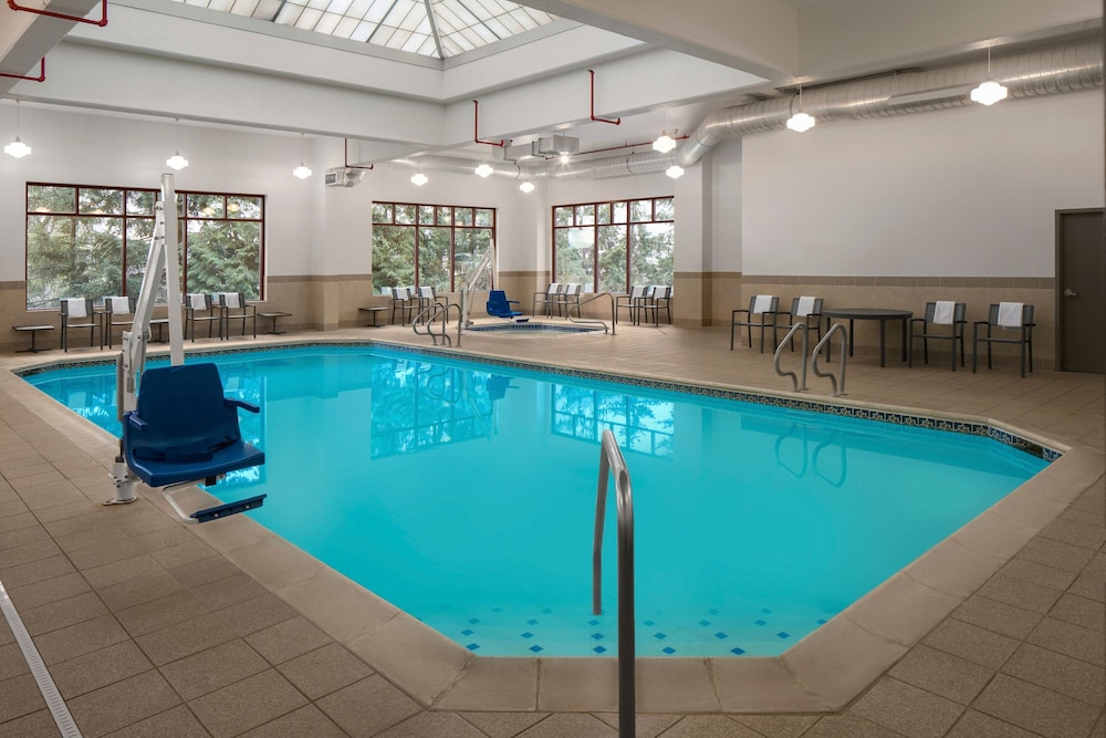 Residence Inn by Marriott Portland Downtown RiverPlace - photo 40