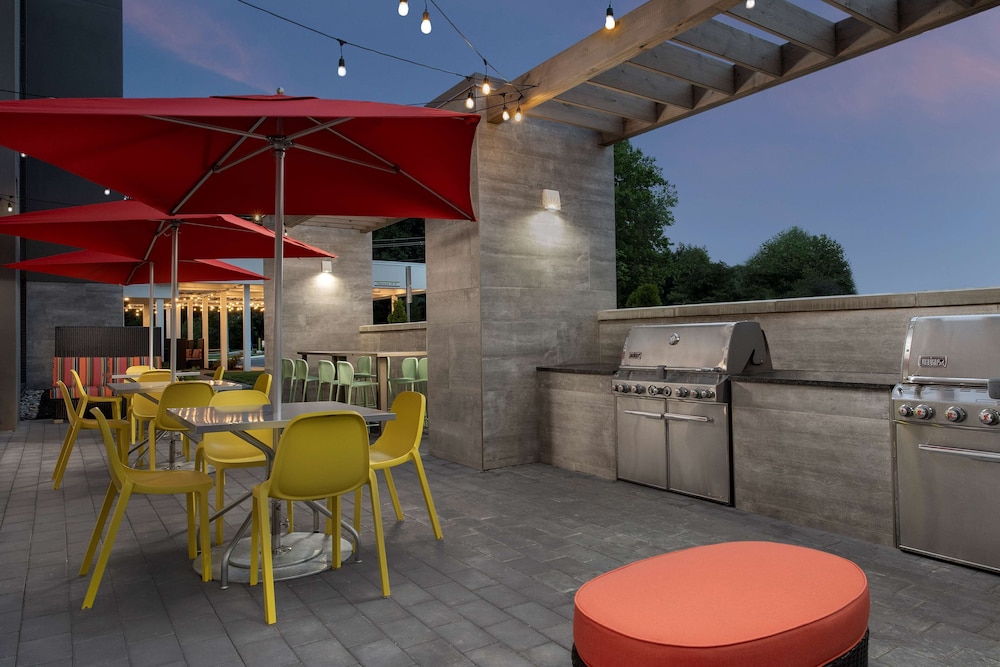 Home2 Suites by Hilton Owings Mills - photo 40