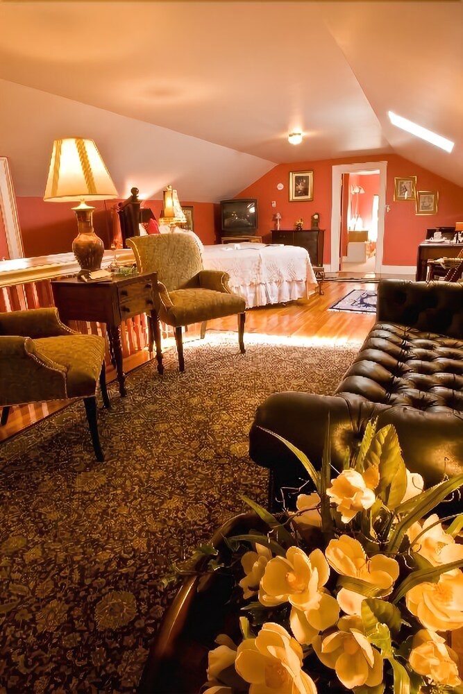 The Applewood Manor - photo 53