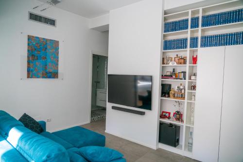 Appartamento in pieni Navigli — 4-Star Luxury Hotel in Milan, Italy