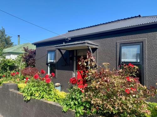 Roslyn Business Studio 2 Bedroom — 4-Star Luxury Hotel in Dunedin, New Zealand