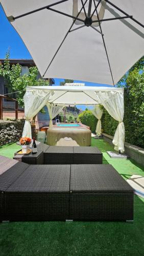 Villa Gorna — 4-Star Luxury Hotel in Trecastagni, Italy