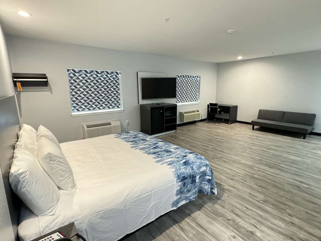Americas Best Value Inn & Suites Haltom City Ft. Worth - photo 19