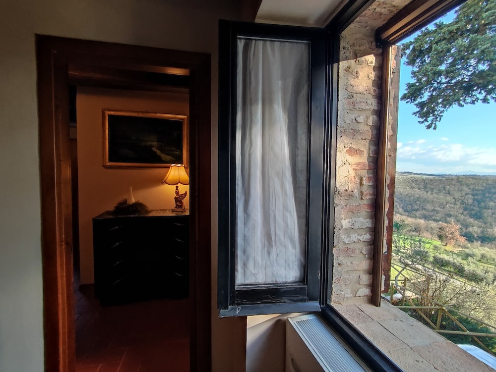 Borgo Petroro — Todi — photo 4