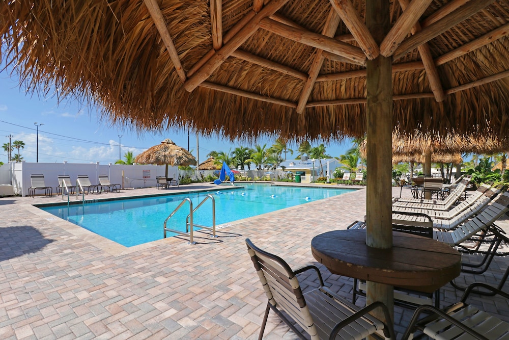 Sunshine Key RV Resort & Marina - photo 32