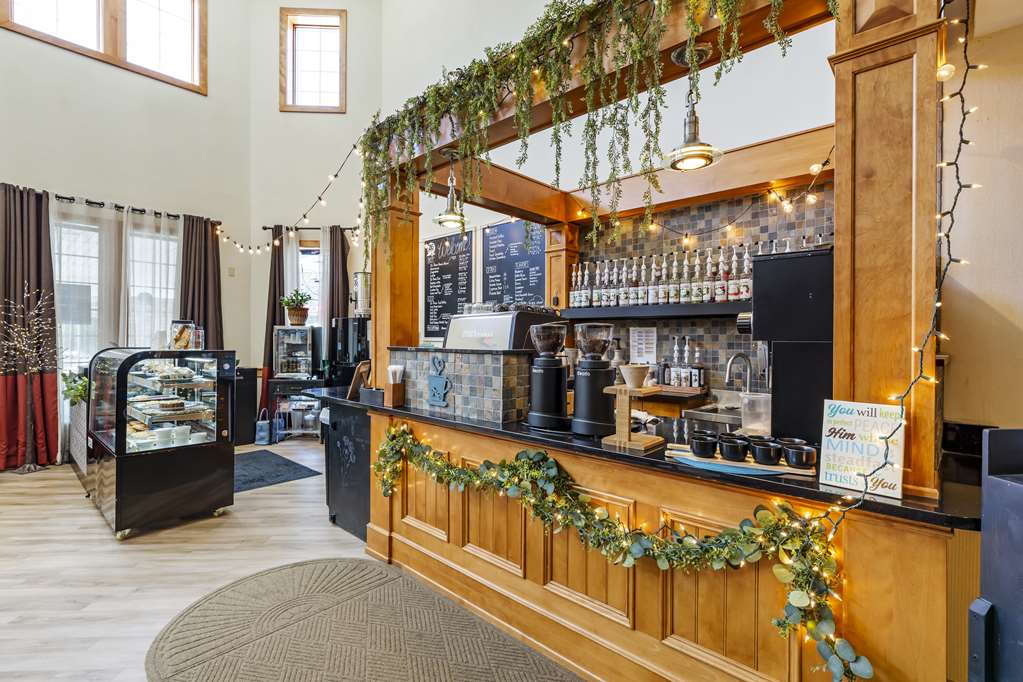 Best Western Plus Dutch Haus Inn and Suites - photo 53