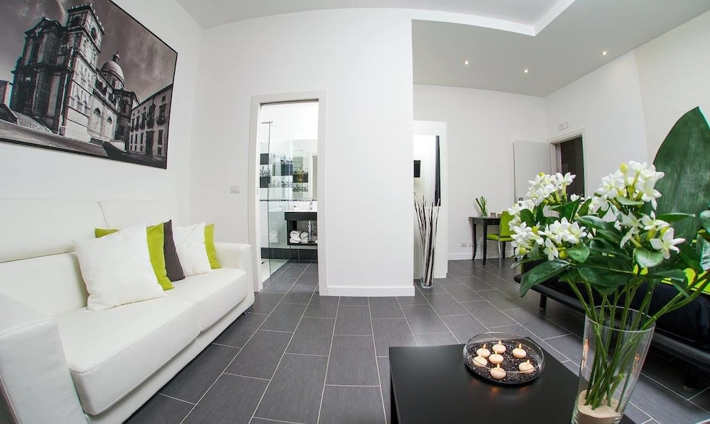 B&B Diana — 4-Star Luxury Hotel in Piazza Armerina, Italy