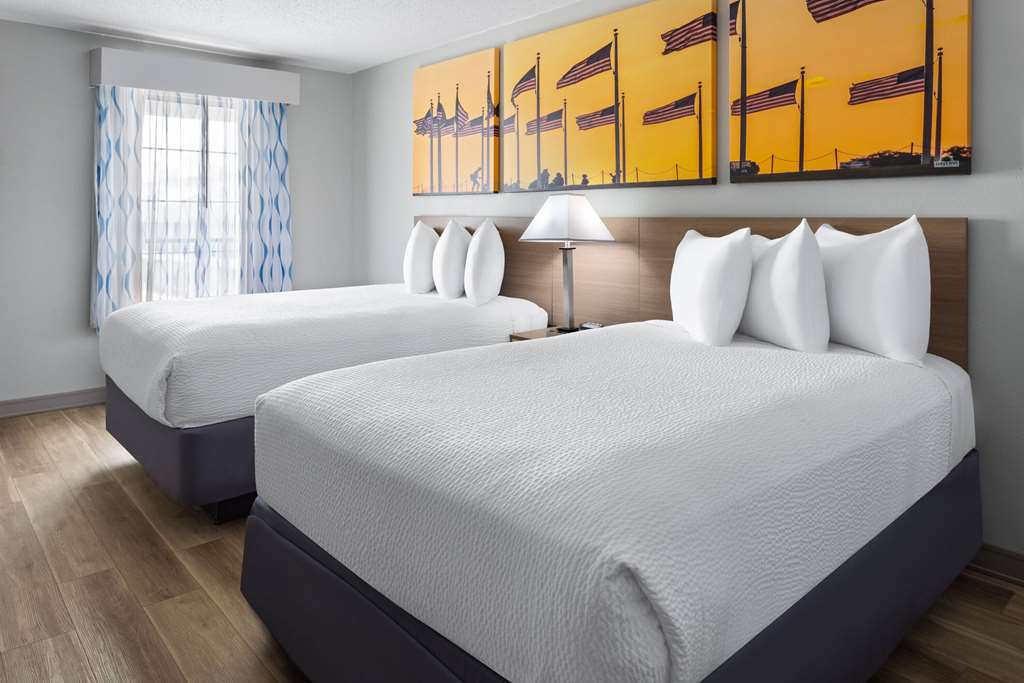 Days Inn by Wyndham Americus - photo 8