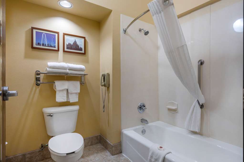 Comfort Suites DFW Airport - photo 22