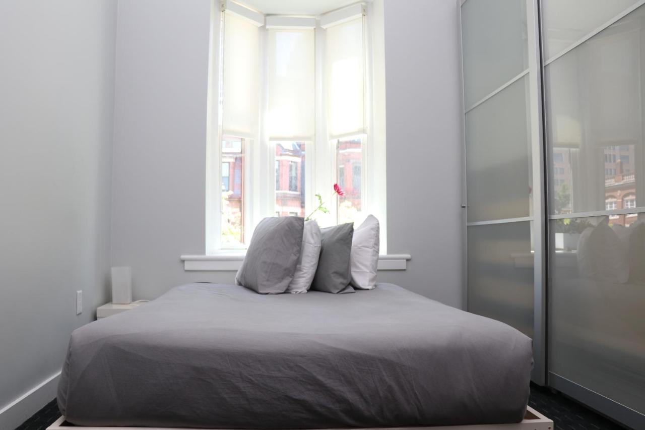 Stylish Studio on Newbury St #3 — 4-Star Luxury Hotel in Boston, United States
