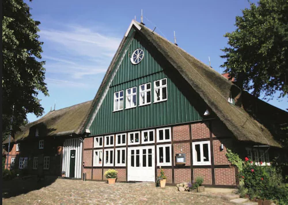 Fischerwiege am Passader See in Kiel, Germany