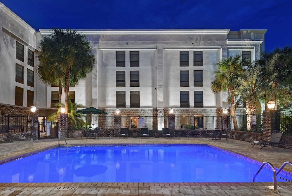 Hampton Inn Charleston Mount Pleasant Patriots Point - photo 32