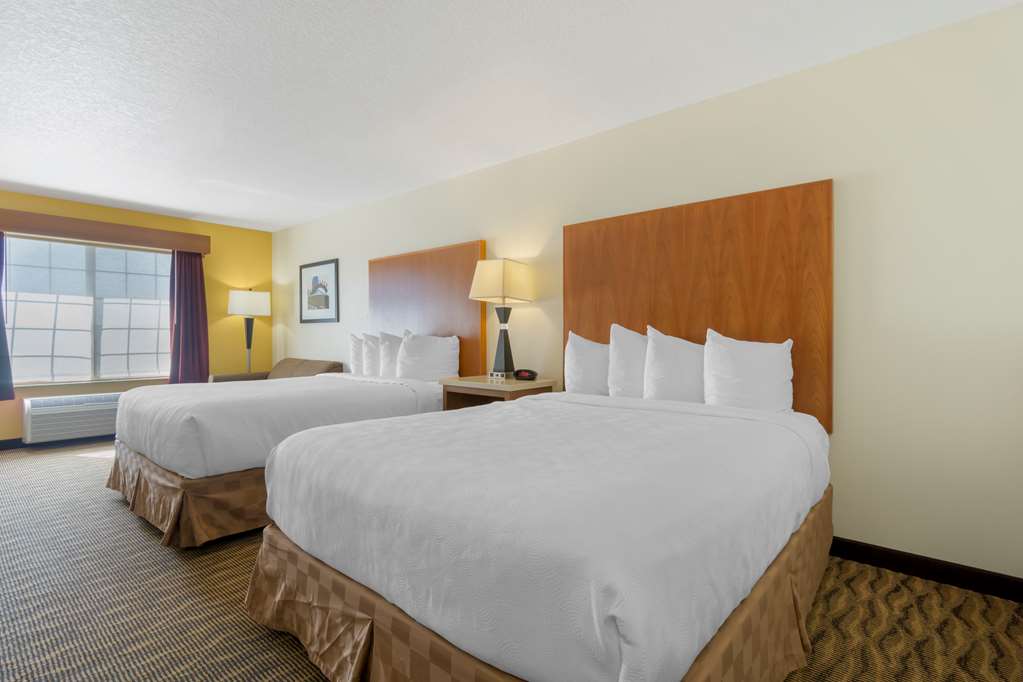 Best Western Plus Park Place Inn & Suites - photo 6