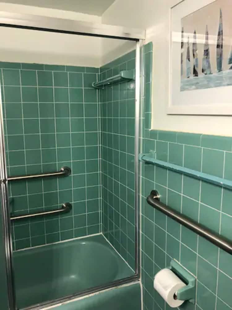 May Dee Suites - photo 48