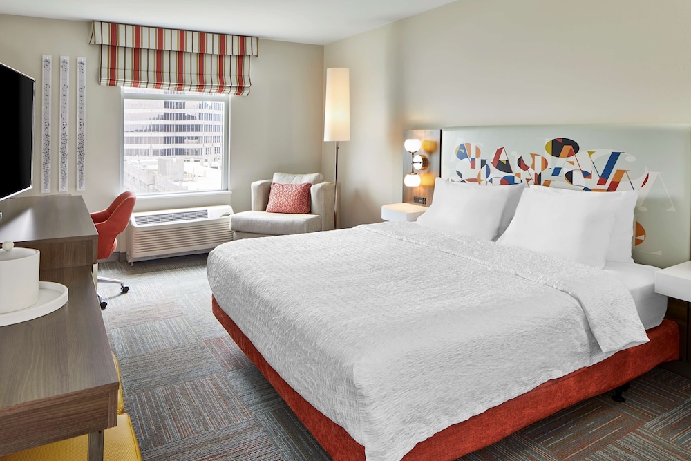Hampton Inn & Suites Atlanta Midtown - photo 15