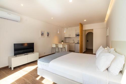 The Navigator Ocean Heights — hotel in Olhos De Agua