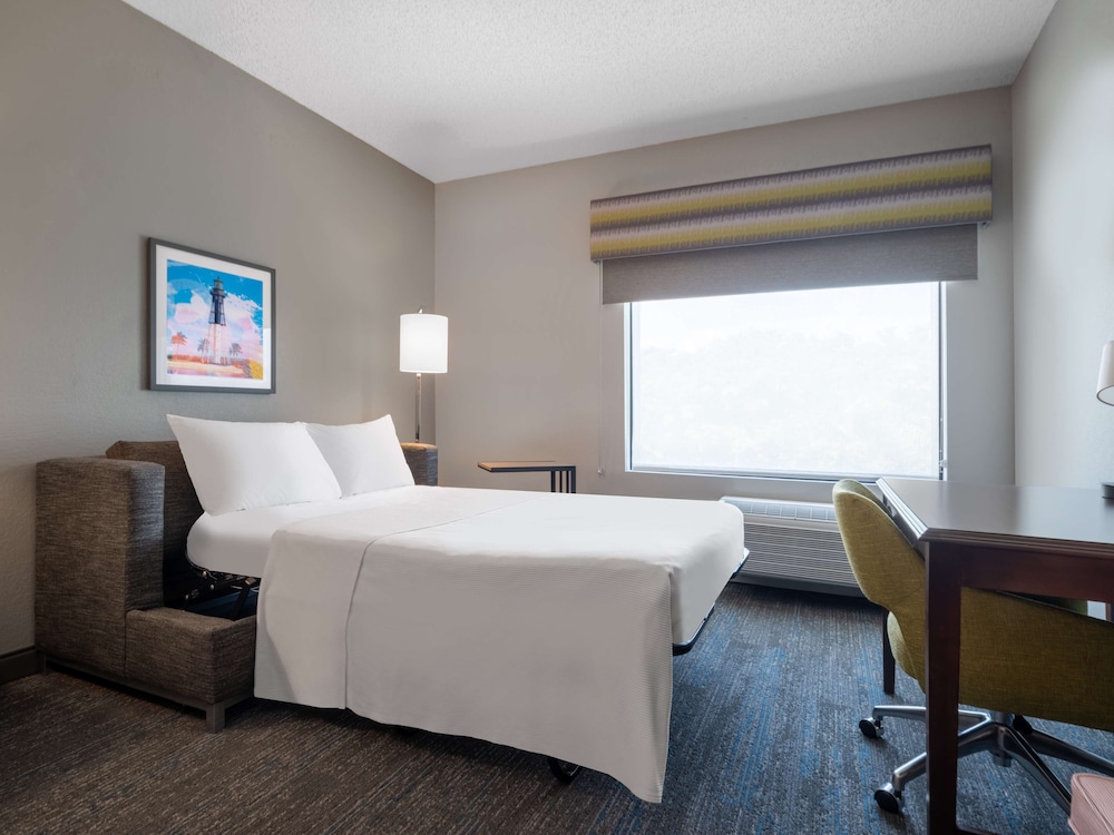 Hampton Inn Boca Raton Deerfield Beach - photo 16