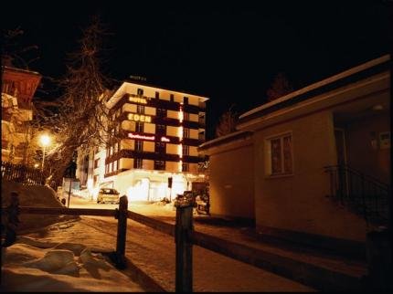 Hotel Eden - carbon neutral hotel in Arosa
