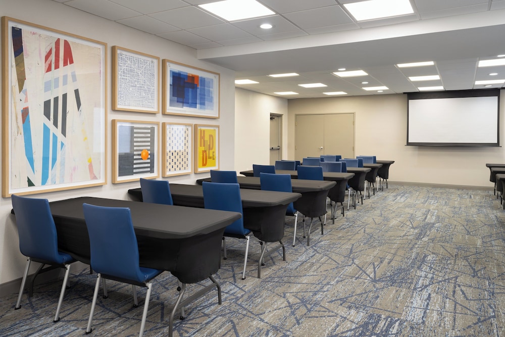 Holiday Inn Express Sheboygan Kohler by IHG - photo 62